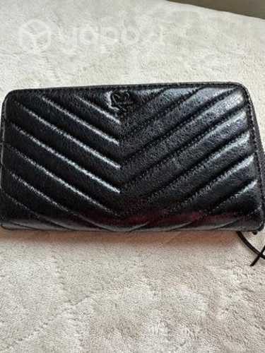 Billetera Victoria secret