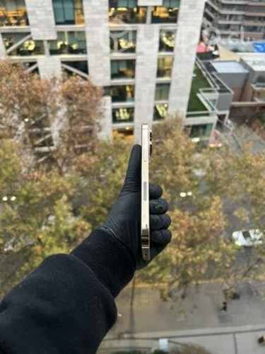 IPhone 14 Pro Max E-SIM dorado, Open Box