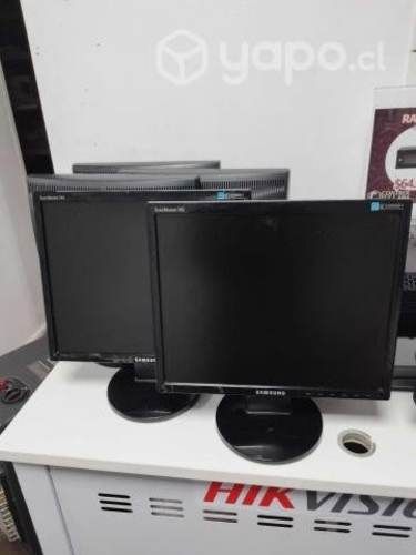 Monitor 17&quot; - seminuevo