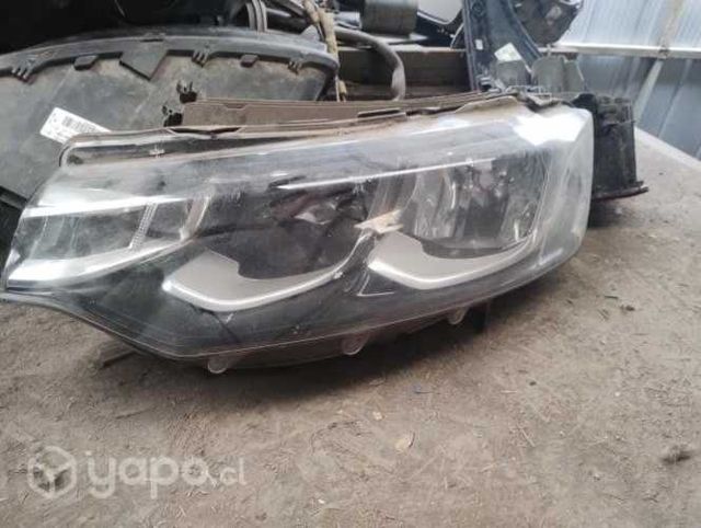 Óptico delantero izquierdo original (con detalle).