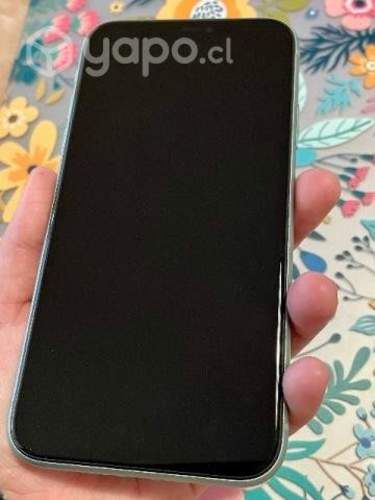 IPhone 11 64 g (uso: 11 meses aprox)