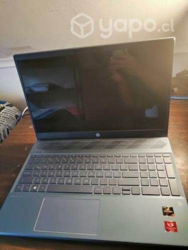 Notebook HP Ryzen 7 SSD liviano (1.7kg)