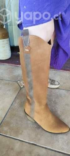 Botas mujer nuevas sin uso por apuro están nuevas