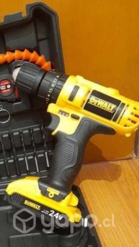 Taladro atornillador y percutor Dewalt alternativo