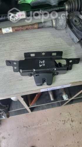 Chapa trasera peugeot 208 2018