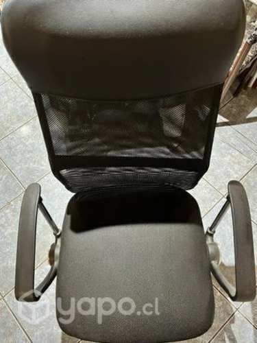 Silla Escritorio Semi-Nueva