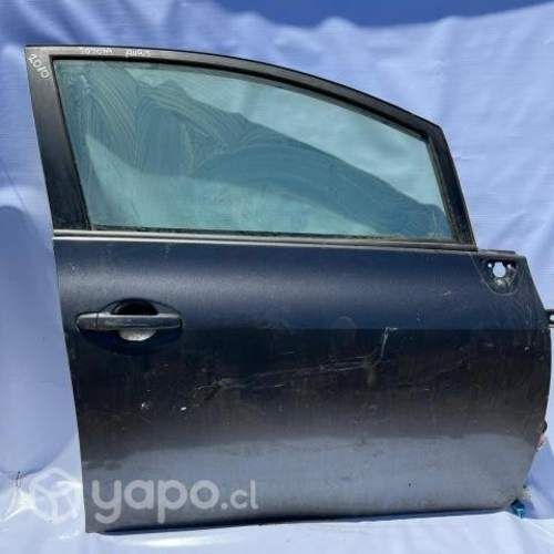 Puerta delantera derecha Toyota Auris 2010