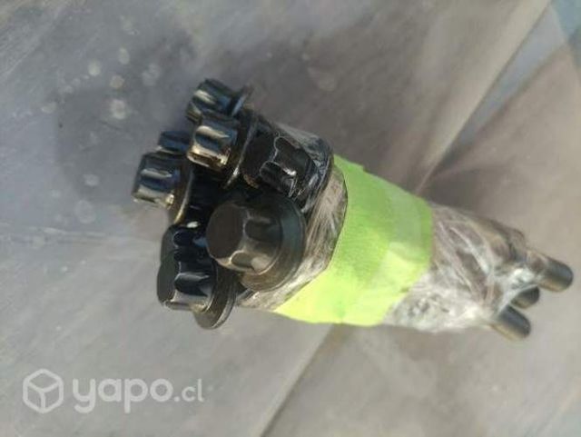 Pernos de culata Nissan Qashqai J11 2017 MR20