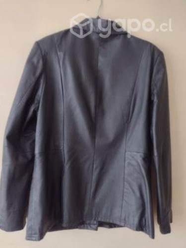 Chaqueta 100%cuero marca ROSSANO