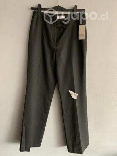 Pantalón Privilege/con etiqueta en talla 42.-