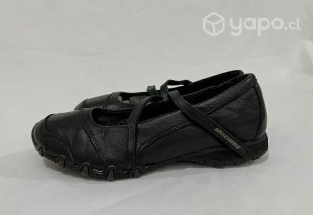 Zapato Escolar Cuero Mafalda Marca Skechers 37.5