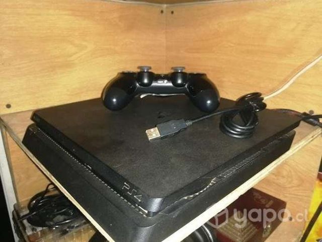 PS4 Slim 400GB+ control original