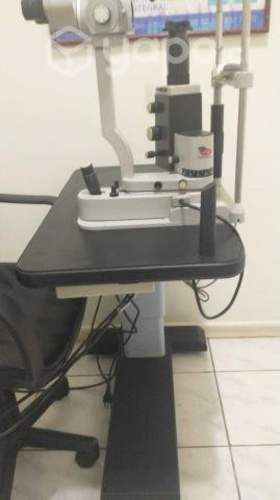 Lampara Hendidura con mesa Oftalmologica