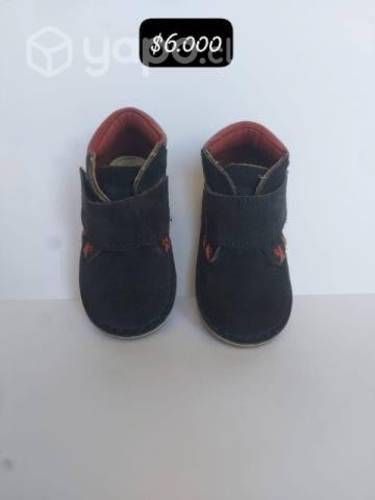 zapatos de niña en excelente estado