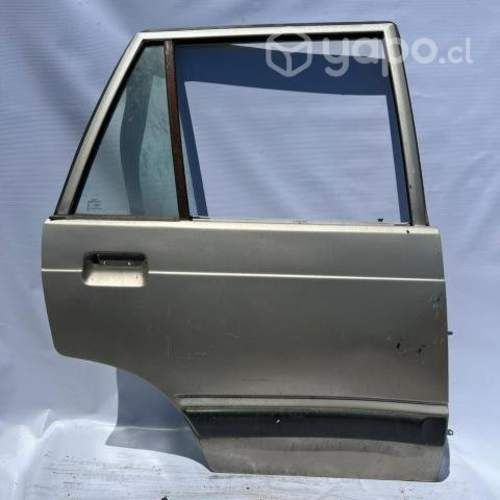 Puerta trasera derecha Suzuki maruti 2005