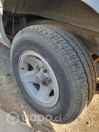 Juego de ruedas chevrolet s10 año 1997