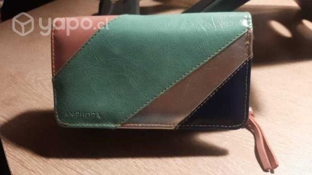 Billetera marca Amphora