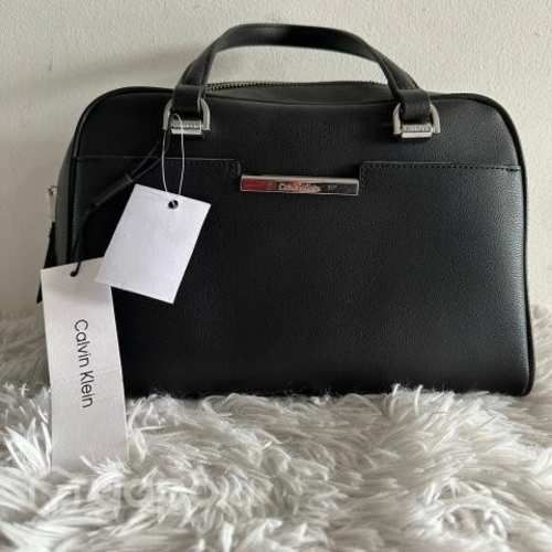 Cartera Calvin Klein