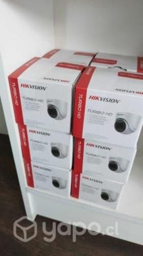 Hikvision domo plastica 2MP IR20M