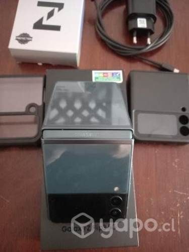 Samsung Galaxy Z Flip 3