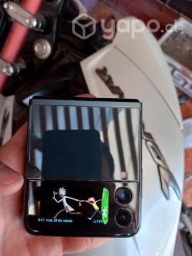 Samsung Galaxy Z Flip 3