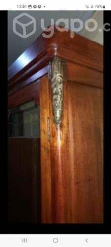 Ropero antiguo de 2 puertas con espejo y cajon