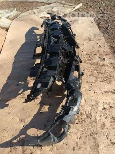 Refuerzo Parachoques Renault Fluence