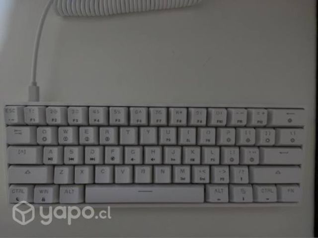 Teclado GK61 Gateron Yellow 60%