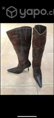 Botas de cuero