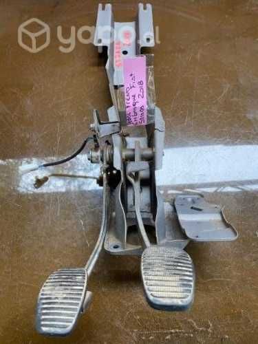 Pedal freno embrague Fiat Strada 2018