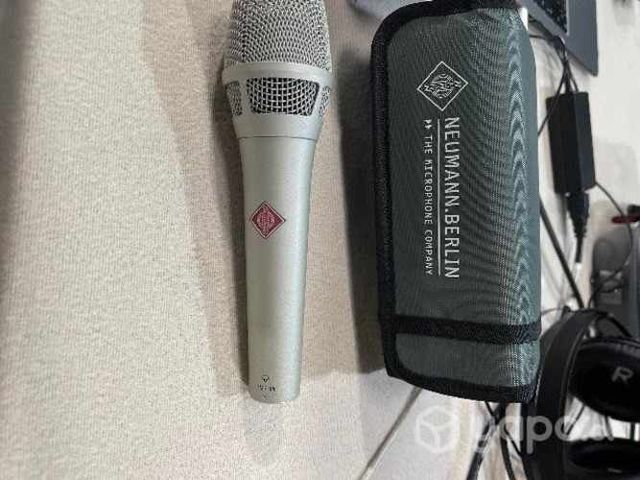 Vendo micrófono y equipo de bajo