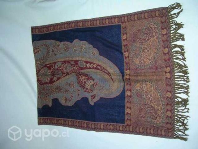 Echarpes hechos en India. Nuevos