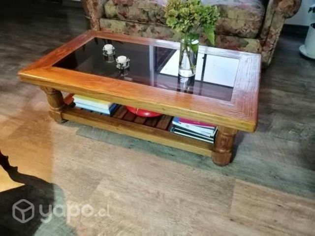 Mesa de Centro grande en buen estado