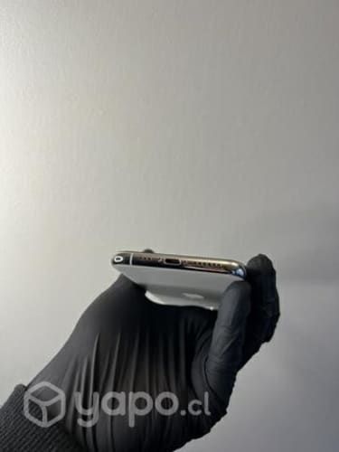 IPhone 11 Pro Silver, seminuevo sin caja.