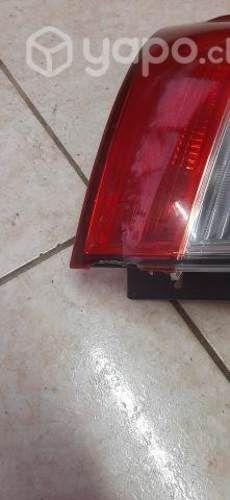 Foco trasero kia río 4