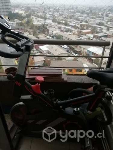 Se vende bicicleta estática de spinning. Poco uso
