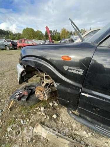 Tapabarro delantero - mahindra 2017