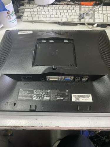 Monitores cuadrados de 19