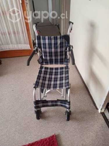 Sillas y Andador