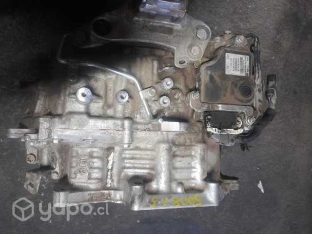 Peugeot 5008 año 2022 caja de cambio AT