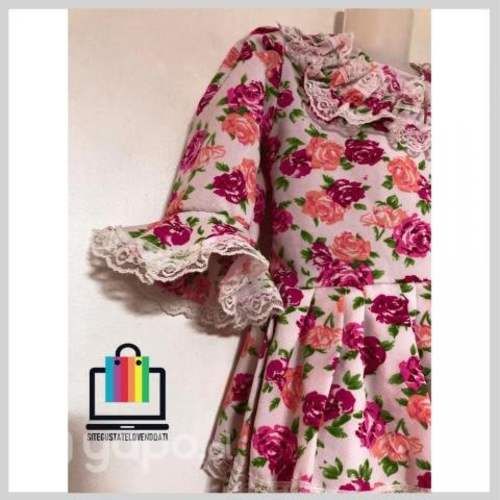 Vestido de Huasita Flores Rojo Rosadas Vuelos