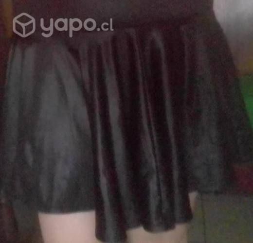 Linda mini falda talla 40