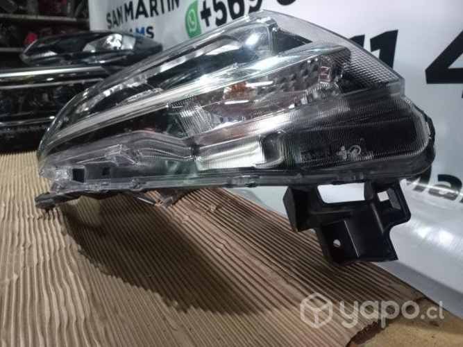 Óptico derecho Toyota Rush 2021 2023 ORIGINAL