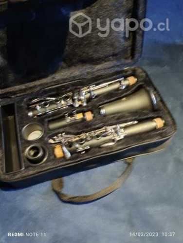 Clarinete nuevo al contado
