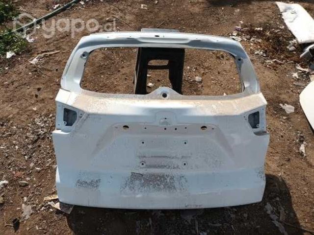 Portalón Trasero Con detalle Changan CS15