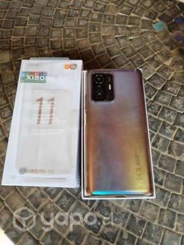 Xiaomi 11T celestial blue y audífonos