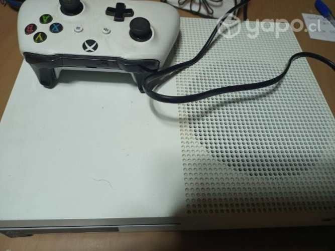 X BOX ONE S. Funcionando al  nada de uso