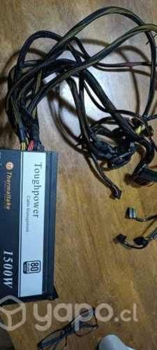 Fuente Thermaltake 1500W