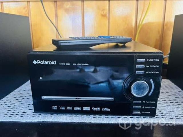 Equipo de música polaroid