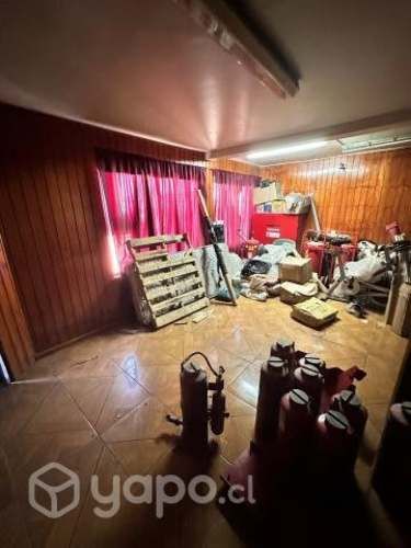 Casa esquina, ideal para local comercial